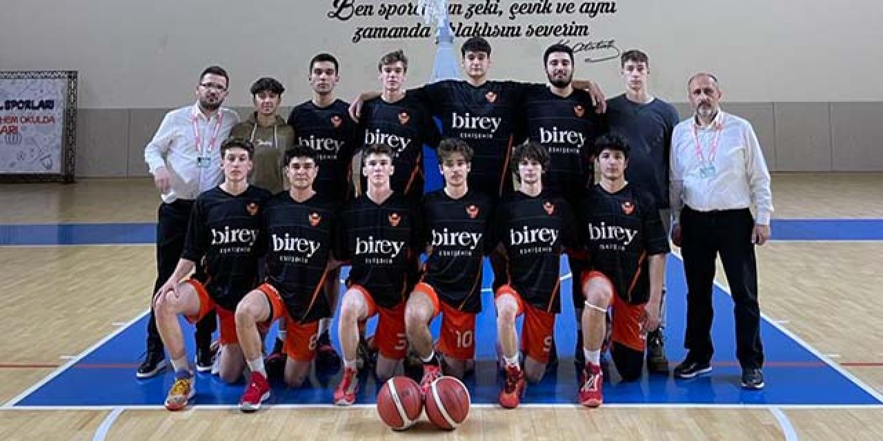 Birey Koleji tur vizesi arıyor