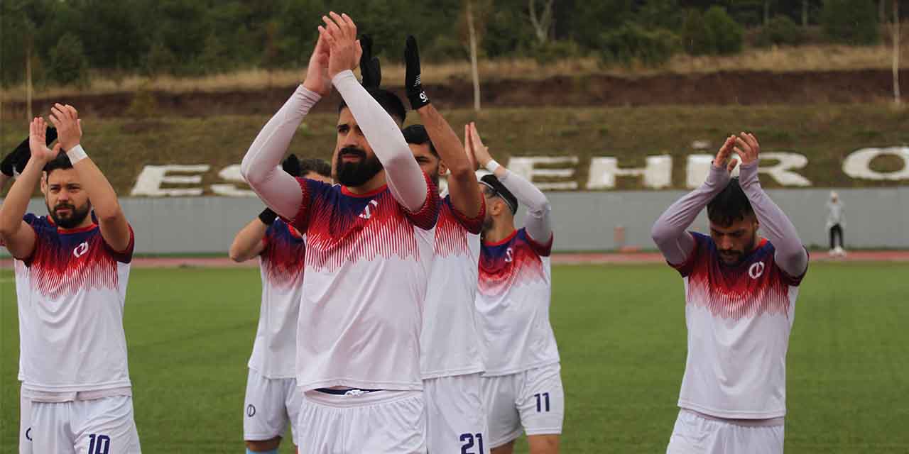 Şampiyon son kez taraftarı önünde