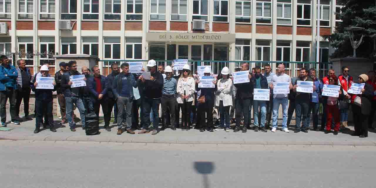“Kamudaki mühendislerin emekleri yok sayılamaz”