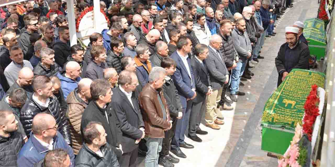Feci kazada hayatını kaybeden 2 kişi son yolculuğuna uğurlandı