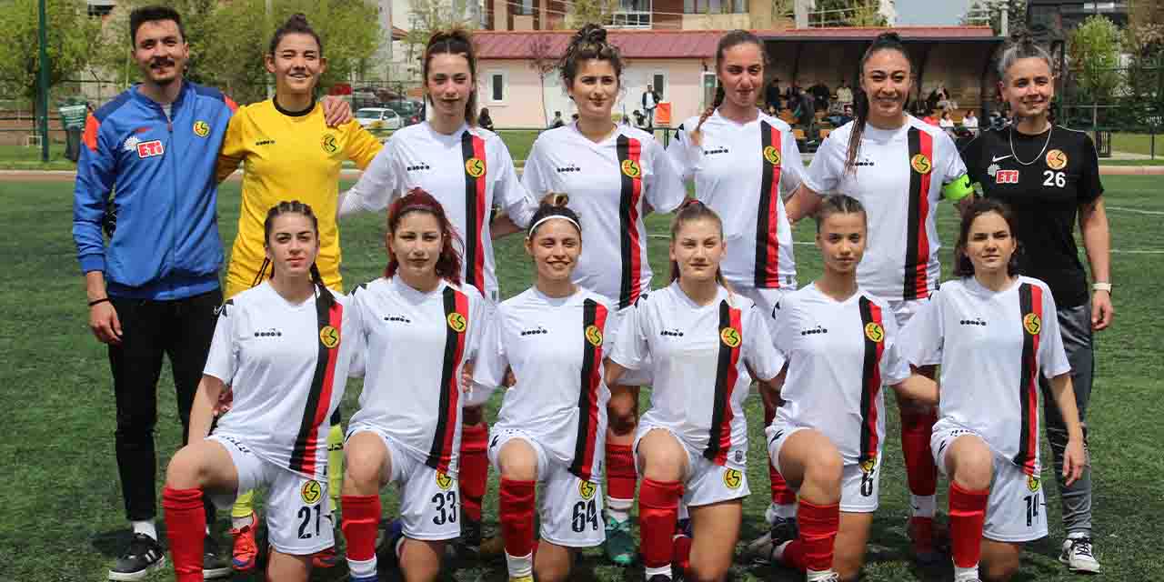 Büyükşehir derbide rövanşı aldı
