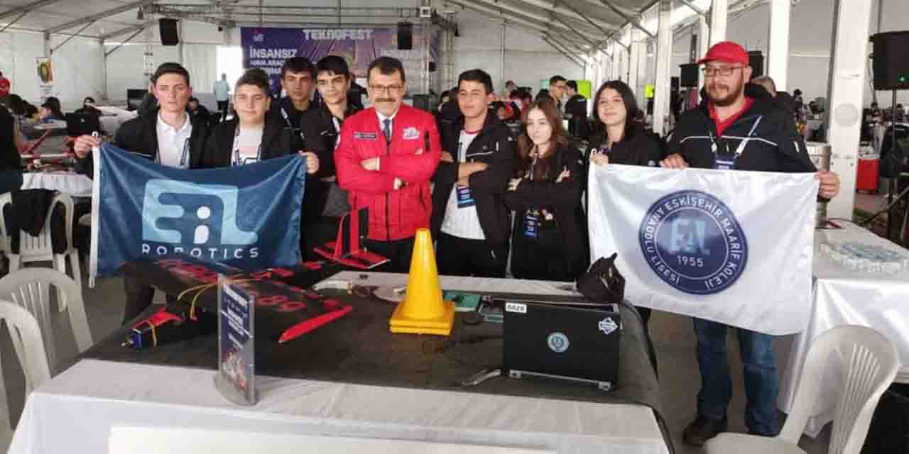 Eskişehirli öğrenciler TEKNOFEST Türkiye Finallerine kaldı