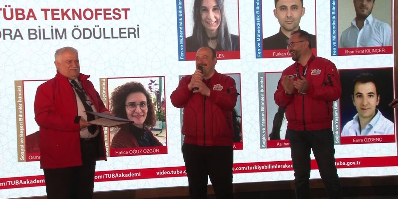 Bakan Varank: “Cumartesi günü 600 bin kişi TEKNOFEST’i ziyaret etti”