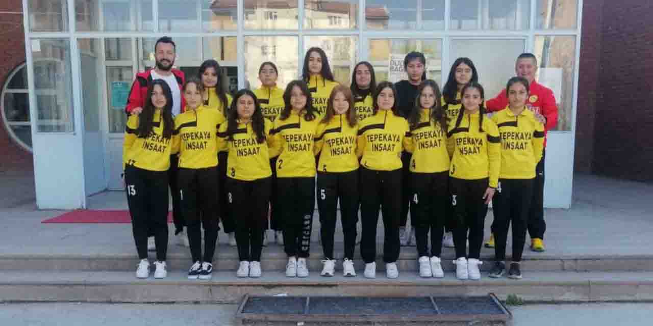 Gündüzalp Ortaokulu Eskişehir'i temsil edecek