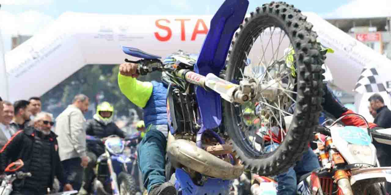 Türkiye Enduro ve ATV Şampiyonası Bergama’da start aldı