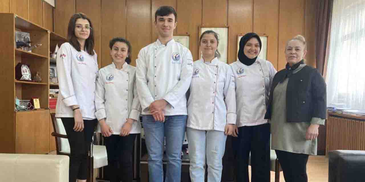 Eskişehirli öğrenciler Macaristan yolcusu