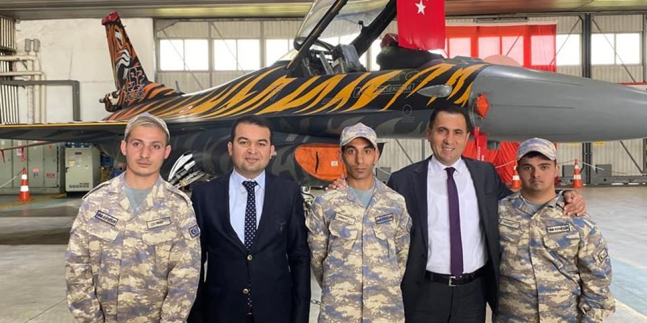 Özel gereksinimli bireyler tezkerelerini aldı