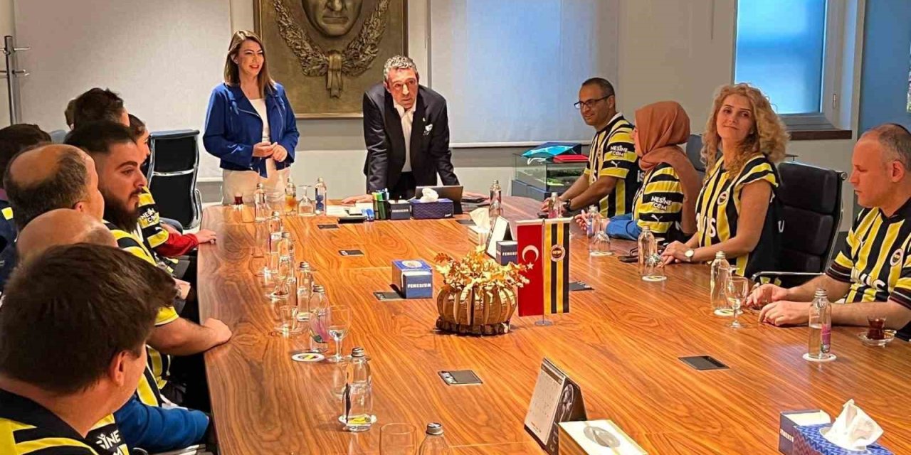 Nida Olçar, Kütahya Altı Nokta Körler Derneği üyelerini Başkan Ali Koç ile buluşturdu