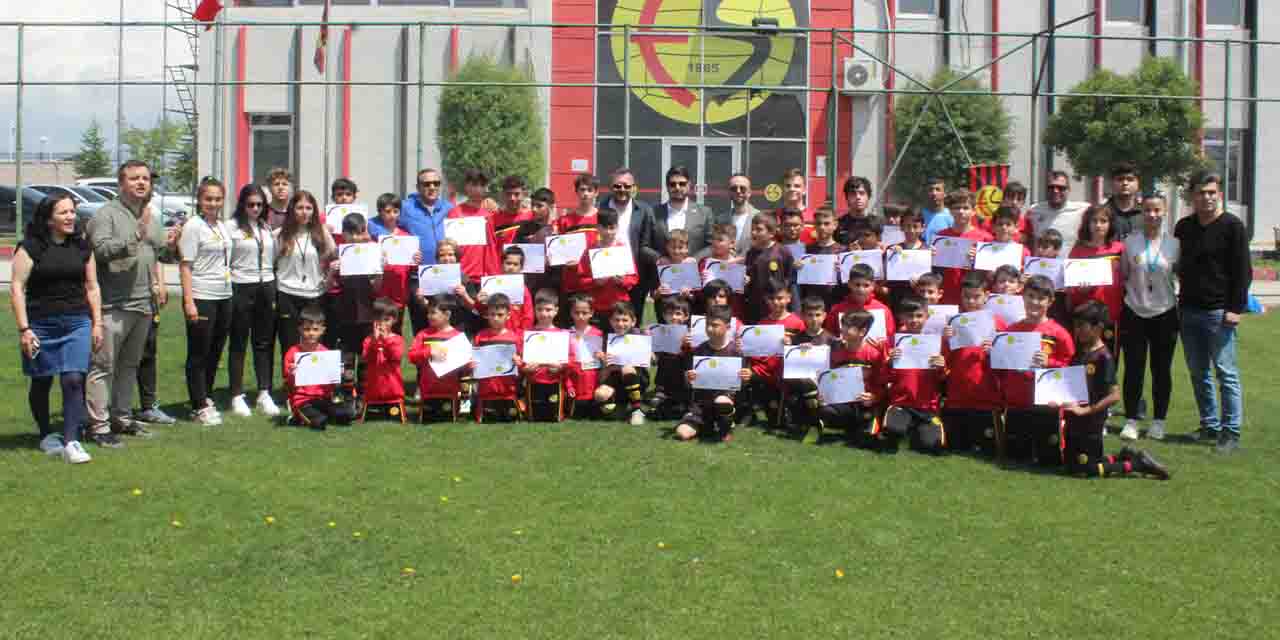 Eskişehir Fabrika Futbol Okulunda kış dönemi çalışmaları tamamlandı