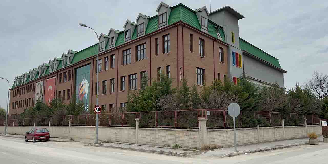 Eskişehir'deki başörtülü depremzede olayında flaş gelişme!