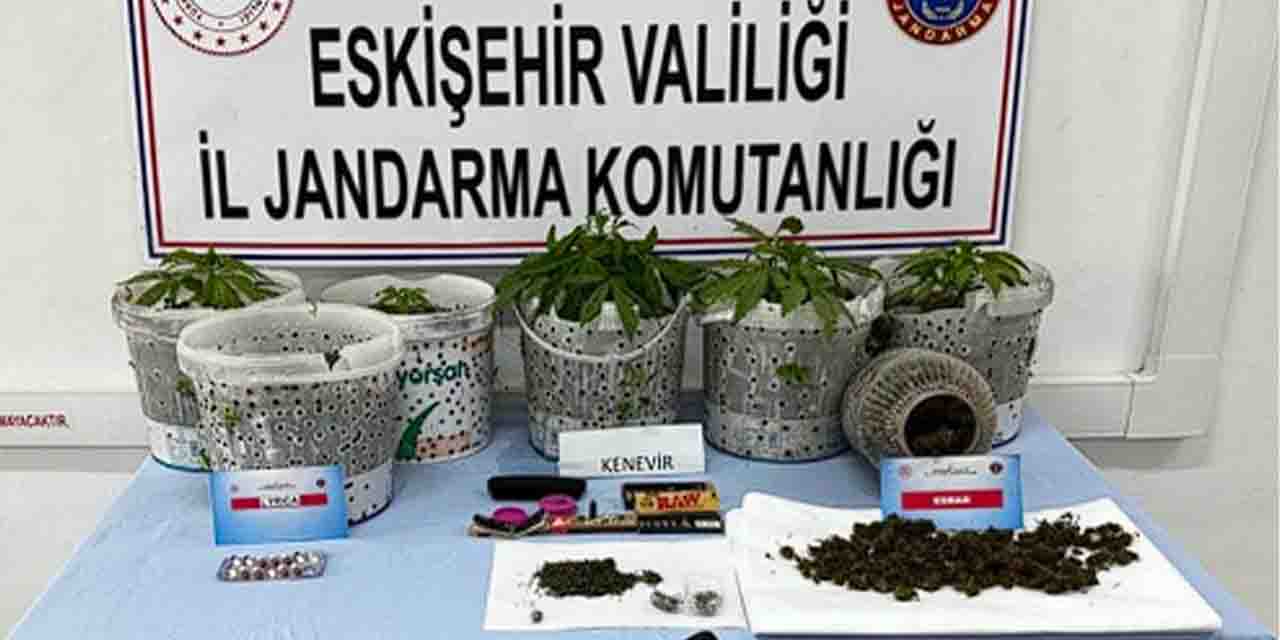 Eskişehir'de uyuşturucu operasyonu: 3 kişi yakalandı!