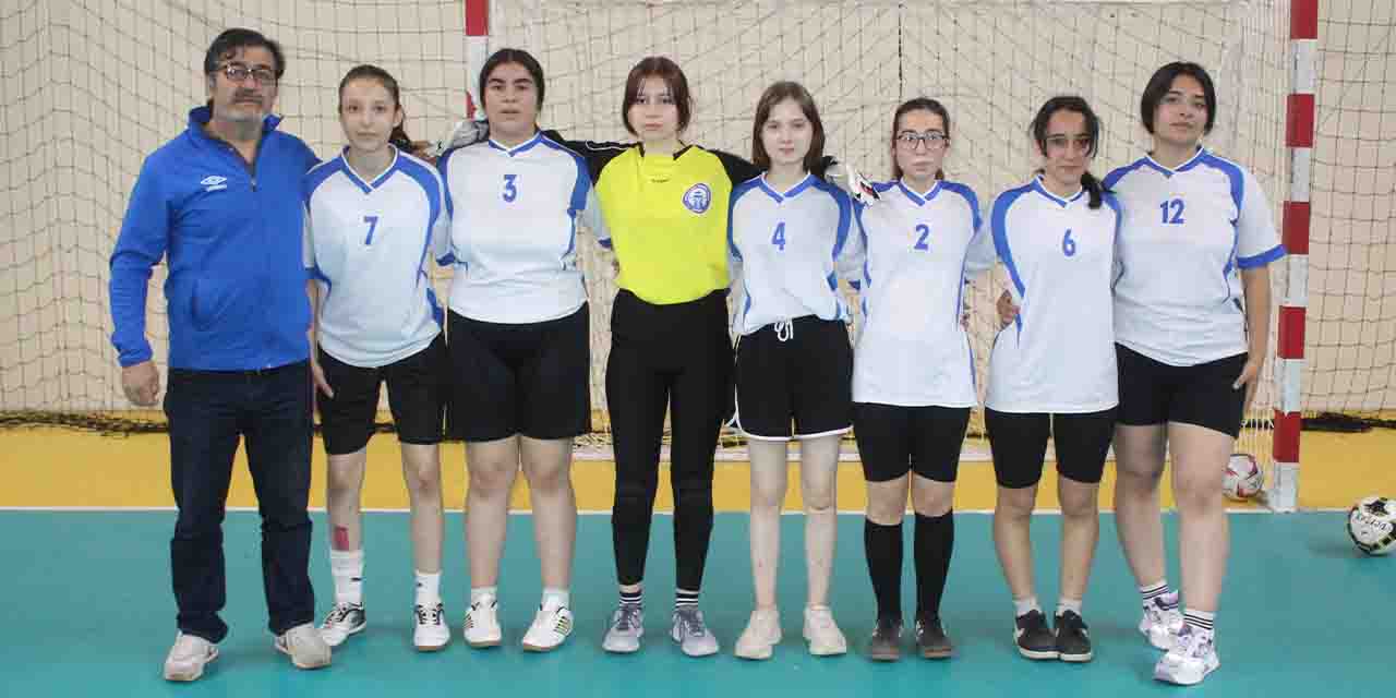 Avantaj Hoca Ahmed Yesevi’de