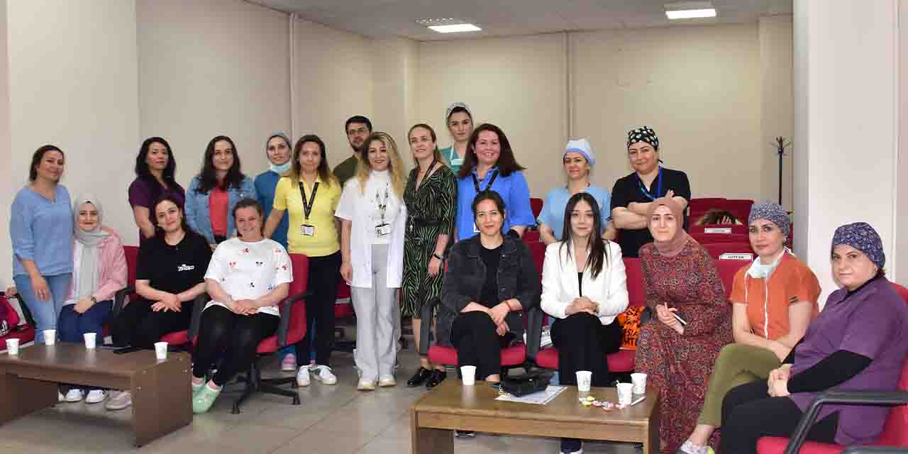 Hemşireler sertifikalarını aldı