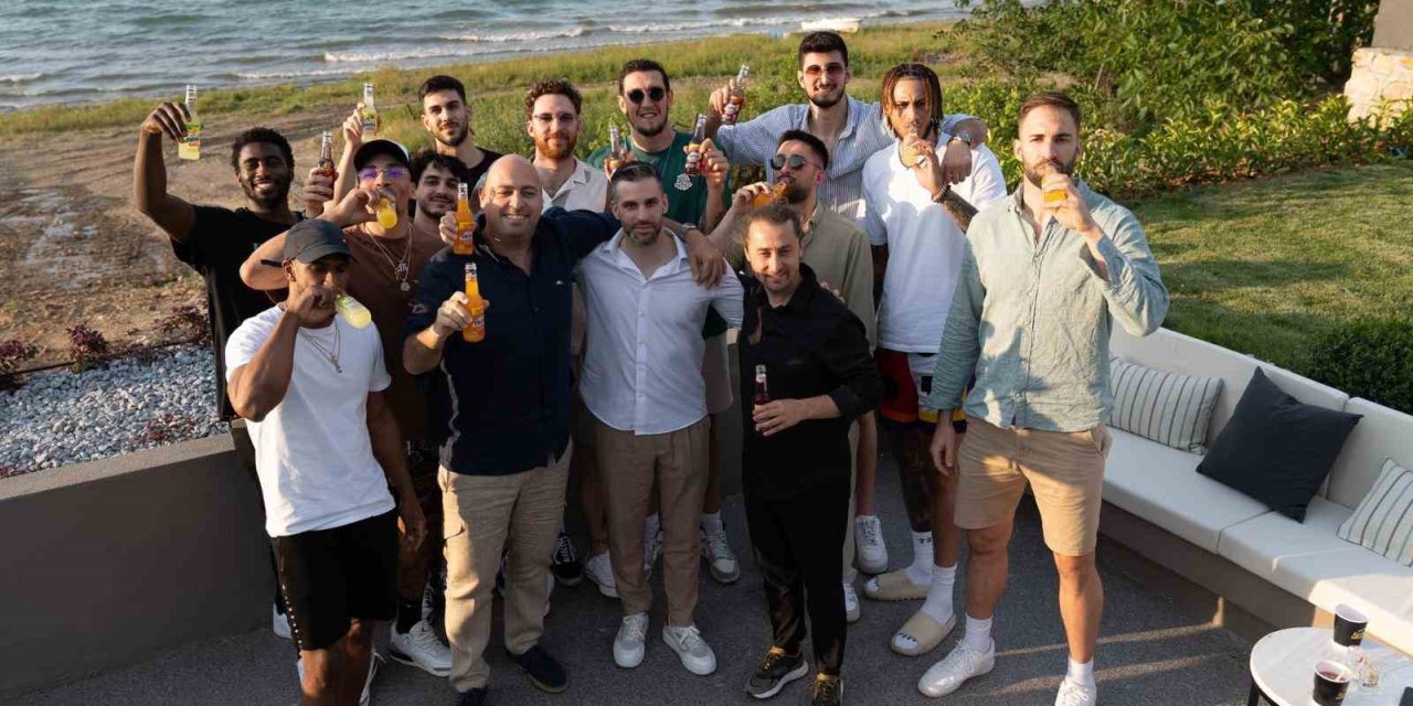 Bursaspor’dan sezon kapanış yemeği