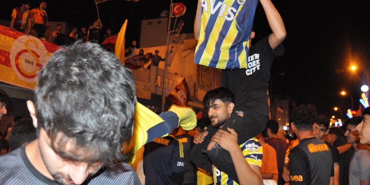 Ezeli rekabetin ebedi dostluğu