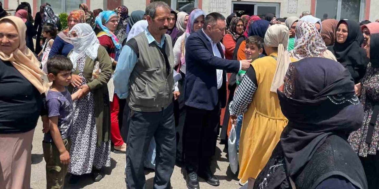 Başkan Beyoğlu kadınlarla bir araya gelip taleplerini dinledi