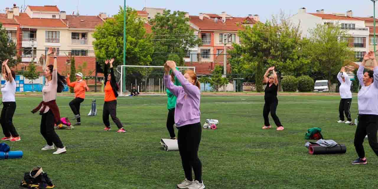 Parklarda spor etkinliklerine katılım artıyor