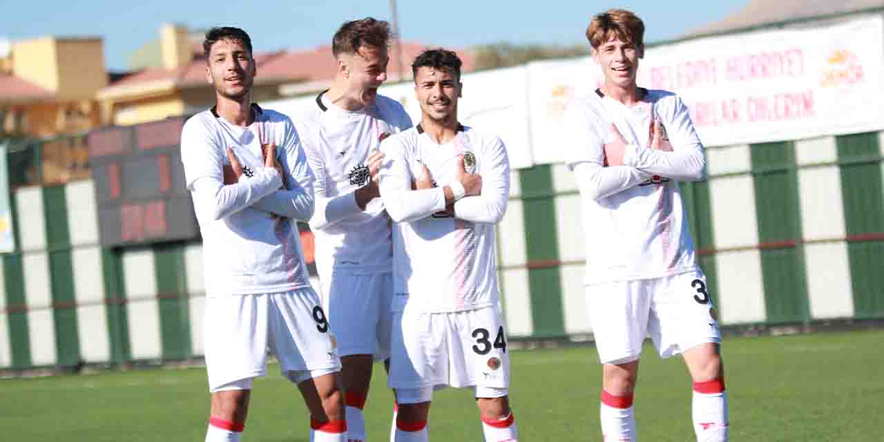 2 maçta da galip geldik: Kelkit’e gücümüz yetti