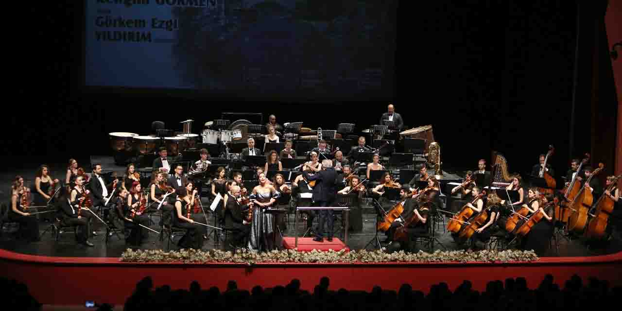 Senfoni Orkestrası'ndan büyüleyici müzik şöleni