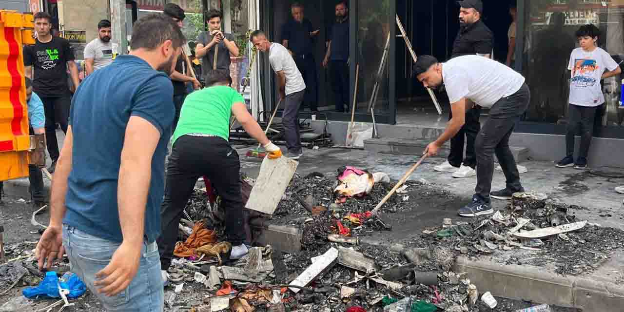 Diyarbakır'da giyim mağazasında çıkan yangında 'kundaklama' şüphesi