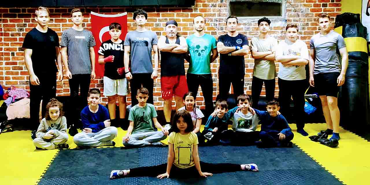 Kick Boks’a ilgi artıyor
