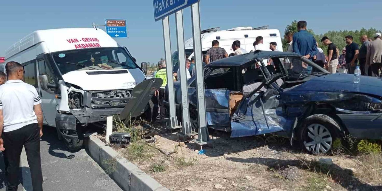 Van’da trafik kazası: 5 yaralı