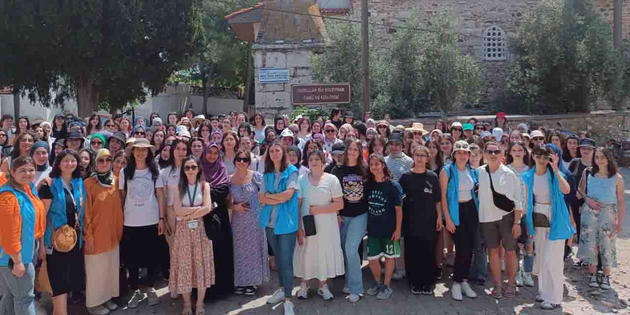 Eskişehirli öğrenciler Kula Gençlik Kampı'nda