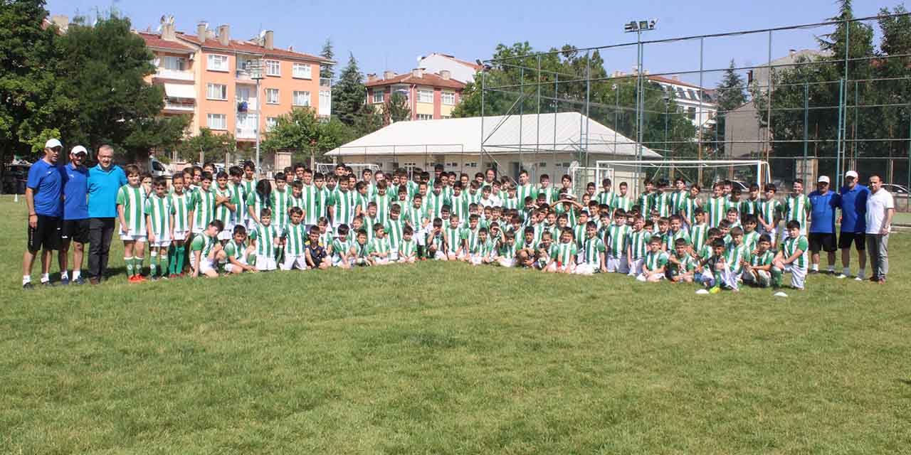 DSİ Bentspor'dan yıldız futbolcu ordusu