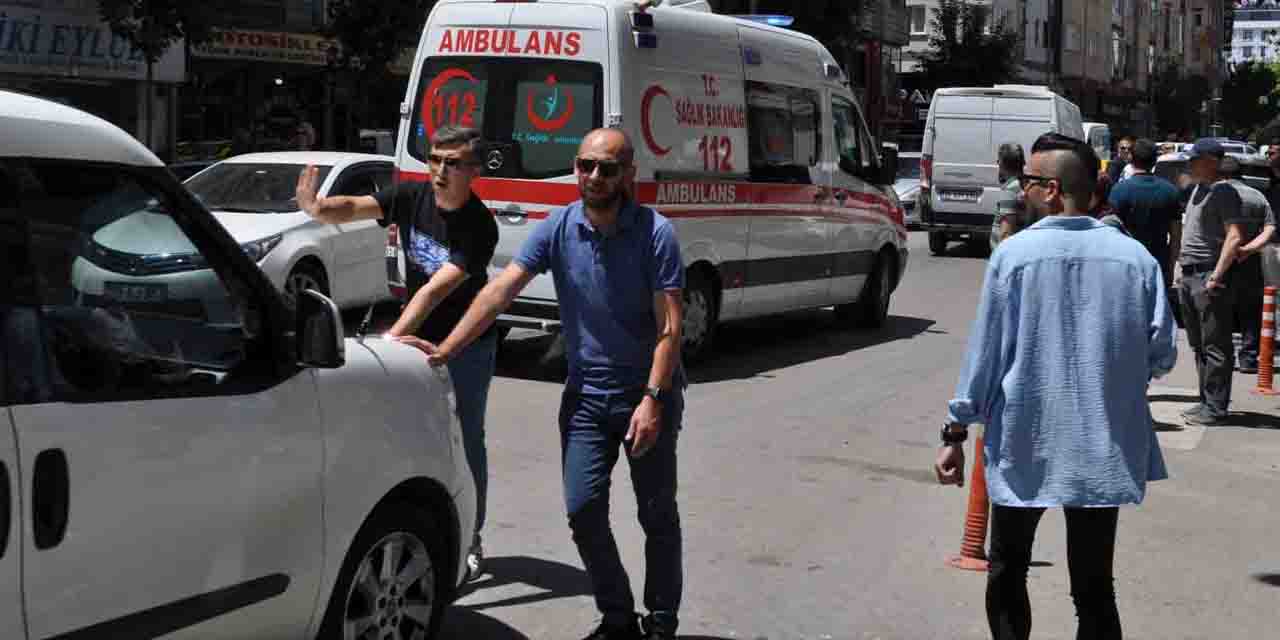 Hasta taşıyan ambulansın Eskişehir trafiğiyle imtihanı