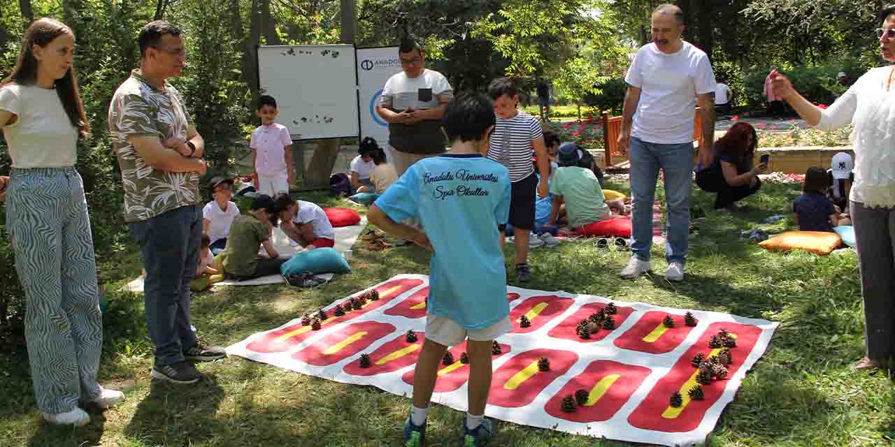 Eskişehir'de çocuklar 'Türk Dünyası'nı öğreniyor