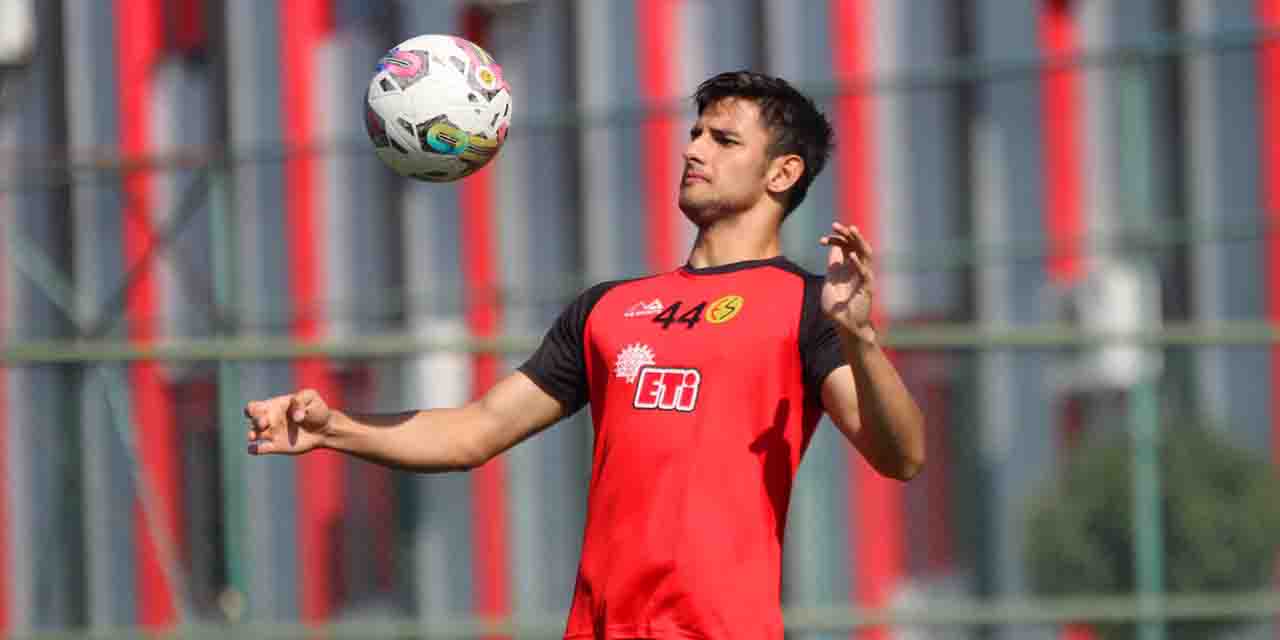 Sezgin Çolpan Eskişehirspor'a veda etti