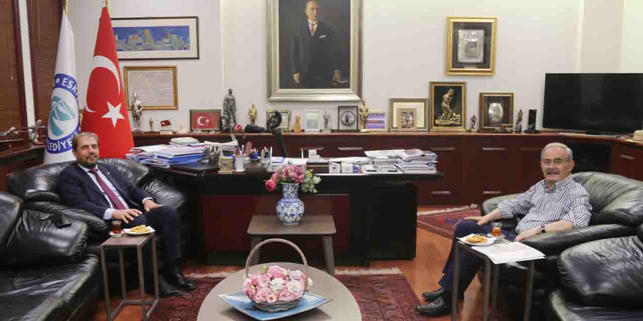 MAK Başkanı Kulat'tan Büyükerşen'e ziyaret