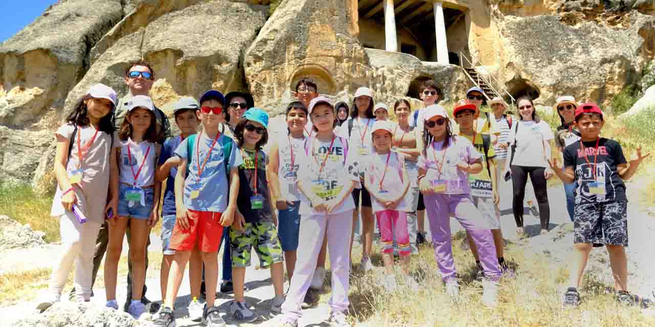 Eskişehir'i artık onlar tanıtacak