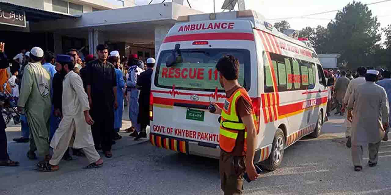Pakistan'da büyük patlama: 42 ölü, 80 yaralı