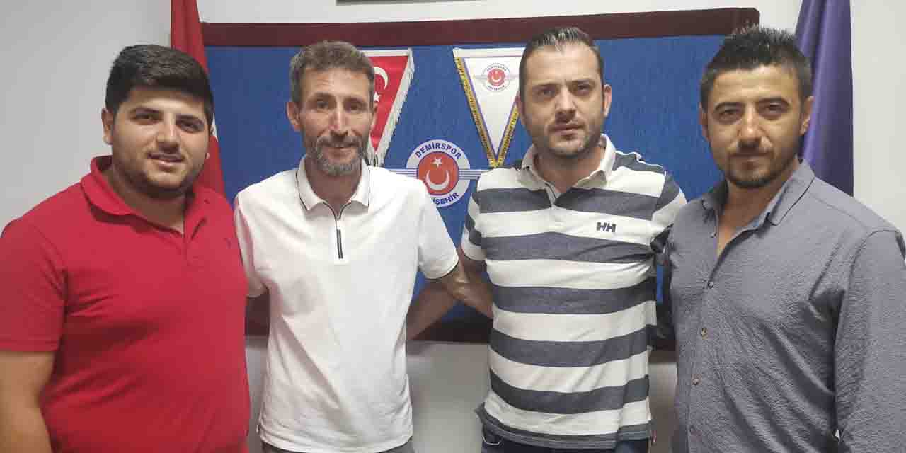 Demirspor'da teknik ekip tamam