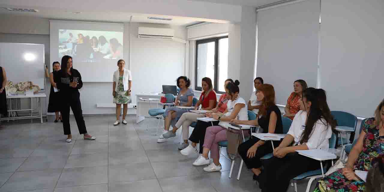 Büyükşehir Belediyesi'nden kadın personellere eğitim