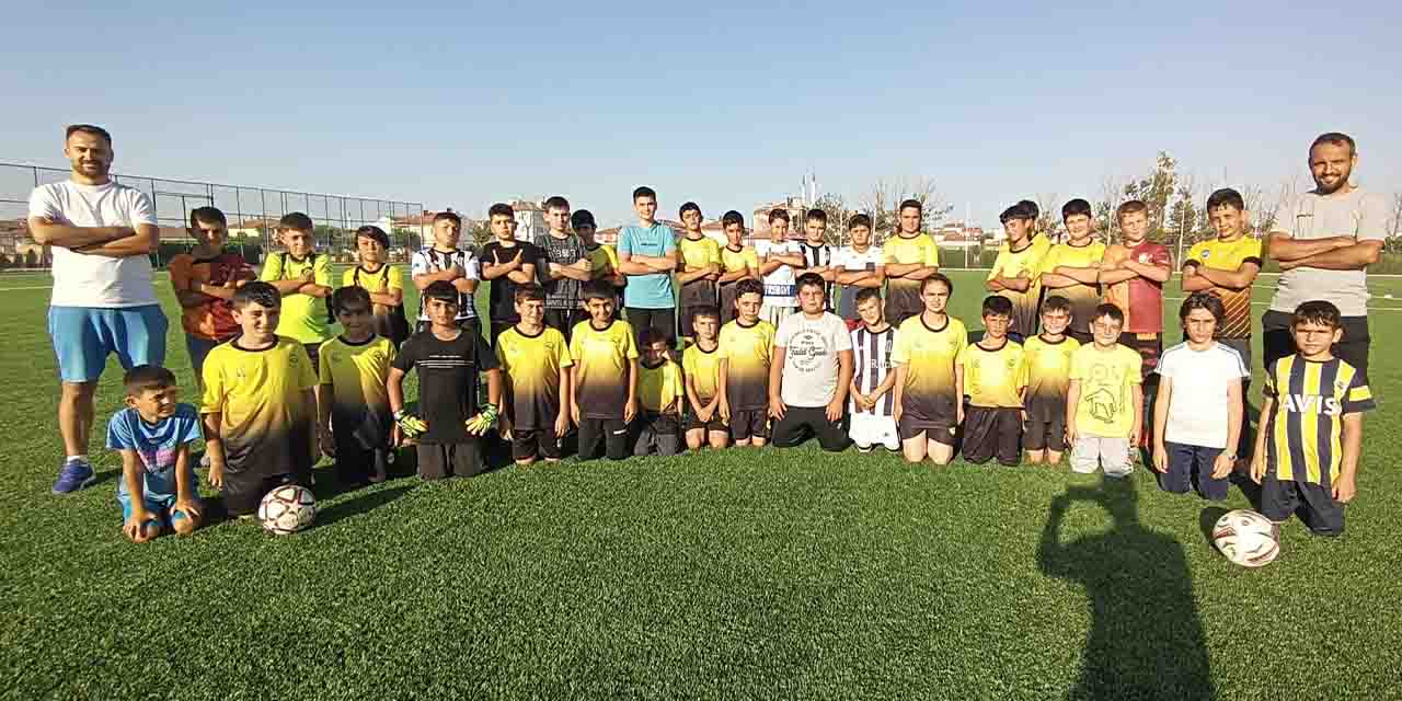 Çifteler yazı sporla geçiriyor