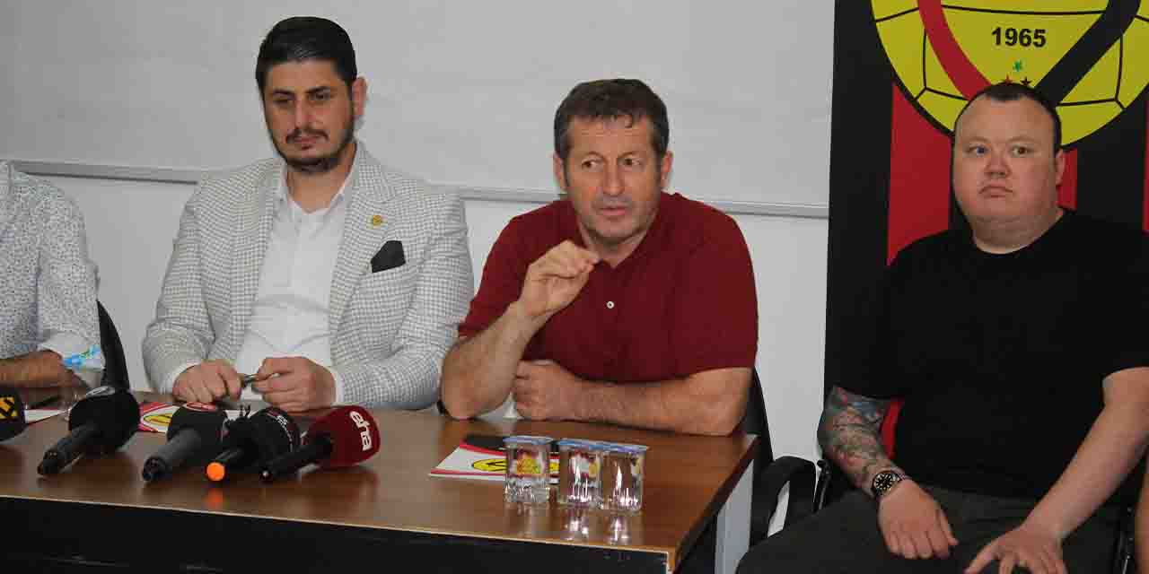 Eskişehirspor gizli isimlerle görüşüyor