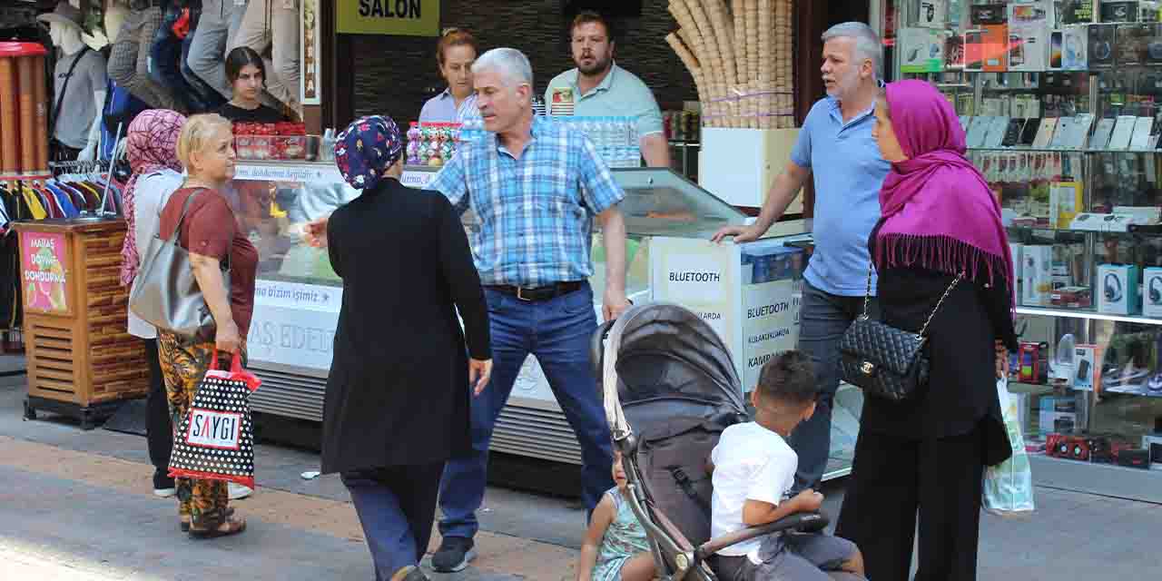 Eskişehir'de ağlayan çocuk esnafla anneyi karşı karşıya getirdi