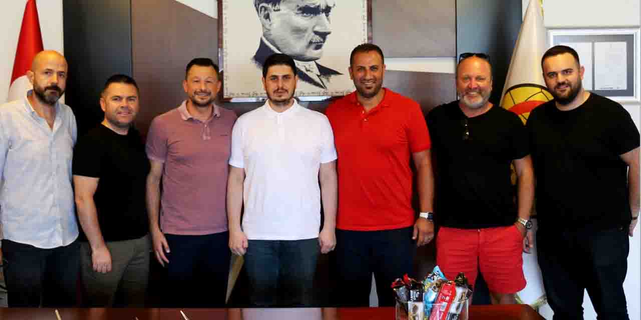 Eskişehirspor taraftarları localarını almaya başladı