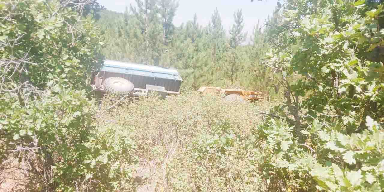Afyon'da ilginç traktör kazası