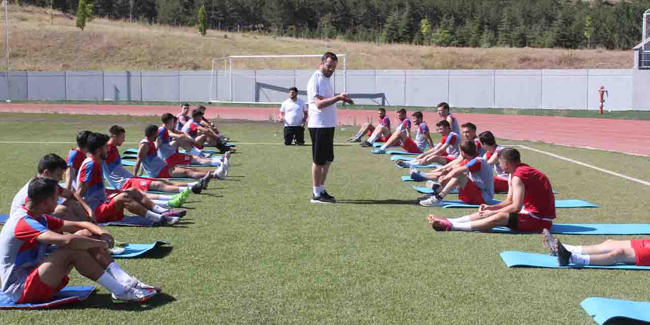 Demirspor'da öncelik ligde kalmak