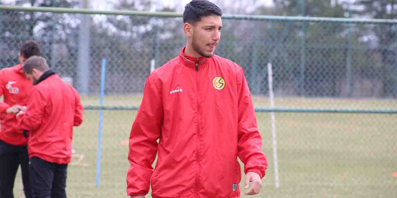 Hayali Eskişehirspor'da şampiyonluk yaşamak