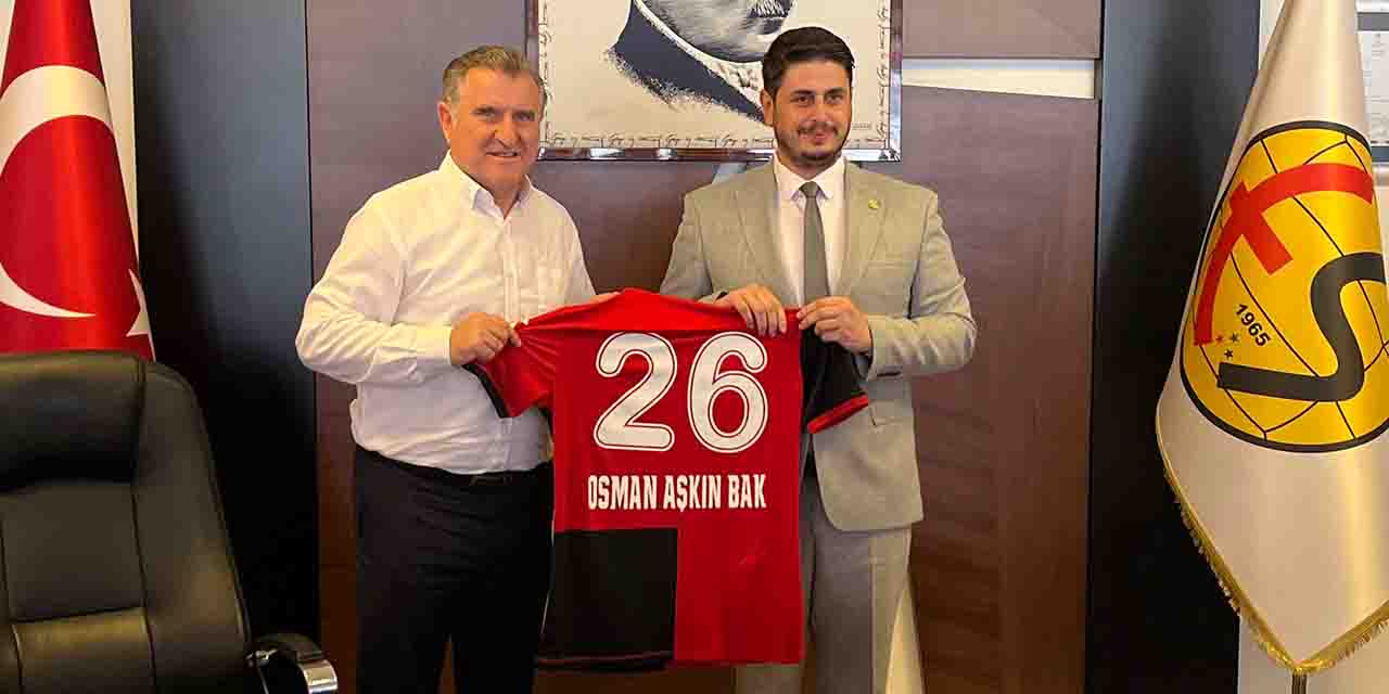 Bakan Osman Aşkın Bak'tan Eskişehirspor'a destek açıklaması