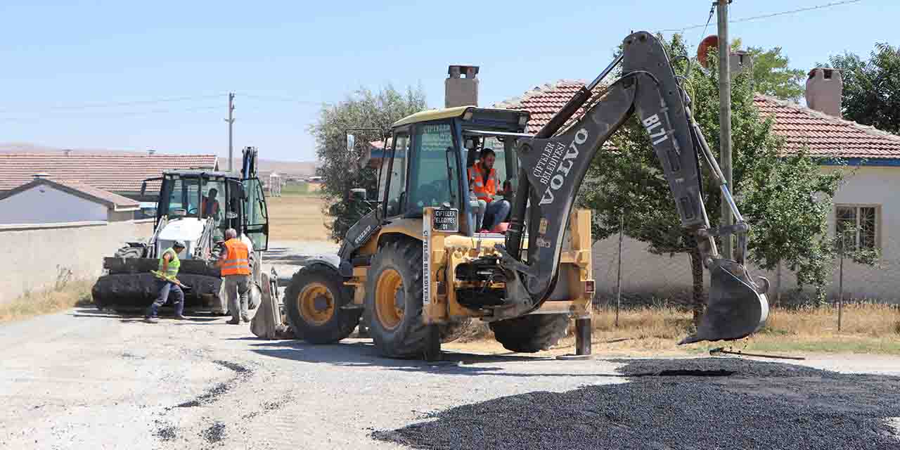 Çifteler'in yolları yenileniyor