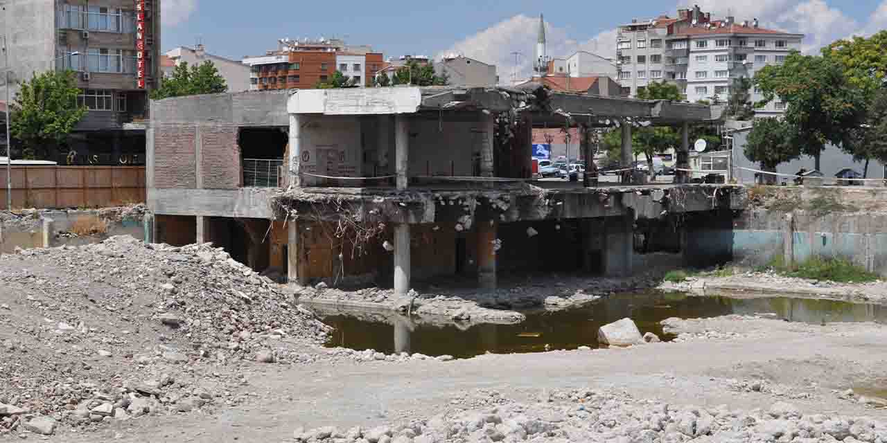 Eskişehir'deki o bina için karar bekleniyor