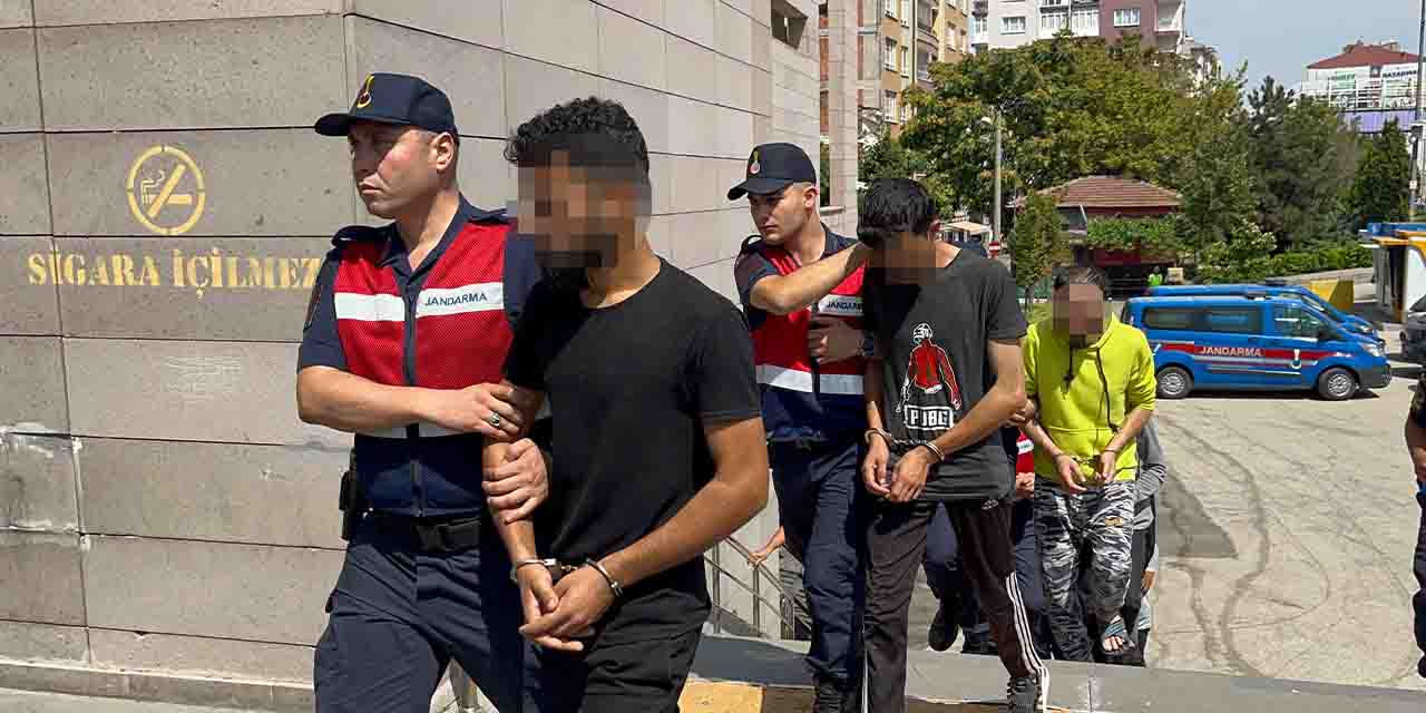 Eskişehir'de yabancı uyruklulardan silahlı gasp iddiası