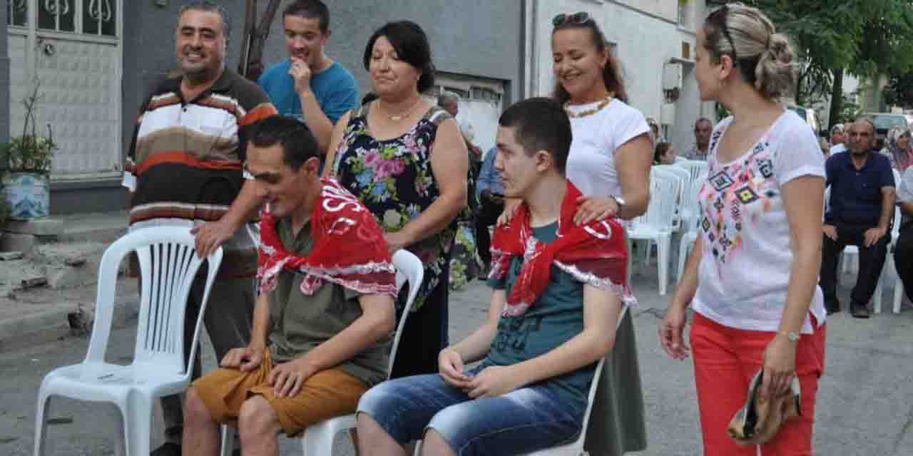 Eskişehir'de engelli bireylere asker eğlencesi