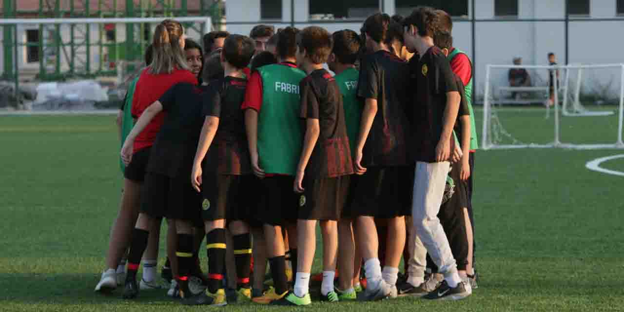 Eskişehir Fabrika Futbol geleceği hazırlıyor