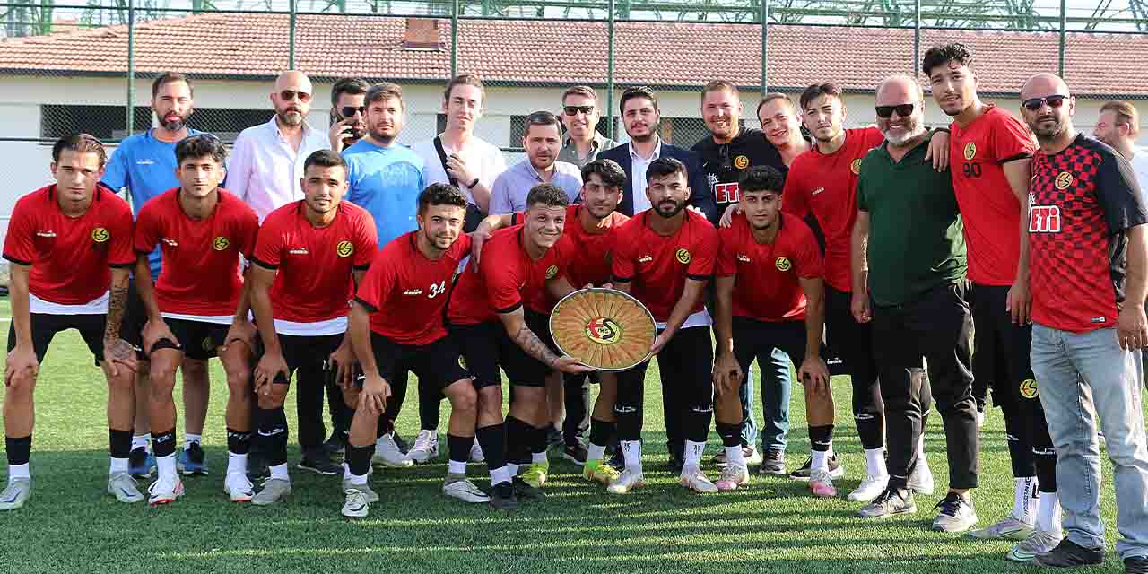 Eskişehirspor'a bir destek daha